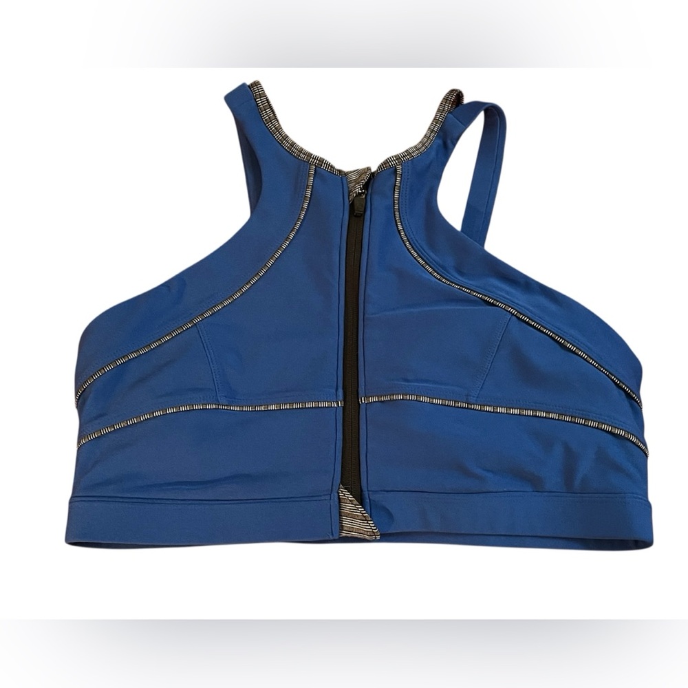 MPG Black and Blue Activewear Top
